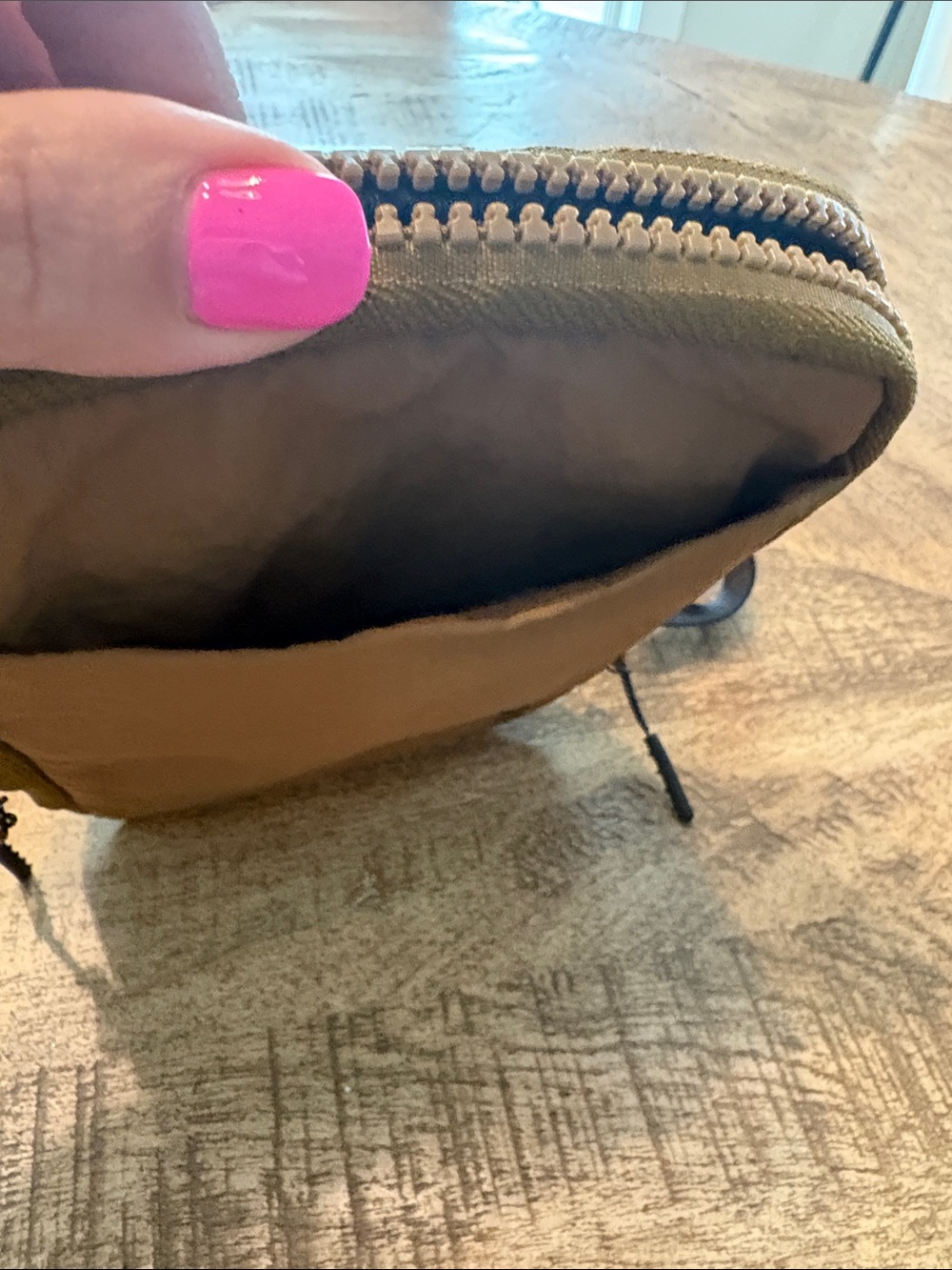 lululemon athletica Small Brown Sling Belt Bag with Black Strap - Picture 3 of 5